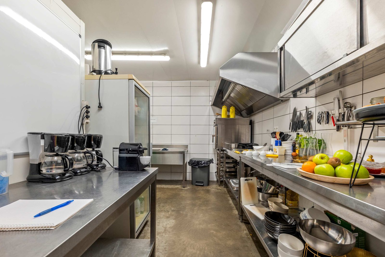 De volledig uitgeruste keuken van de hoeve