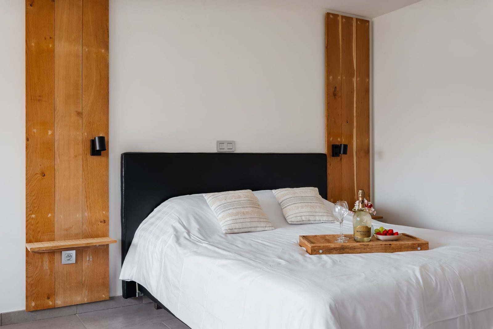 Suite 2